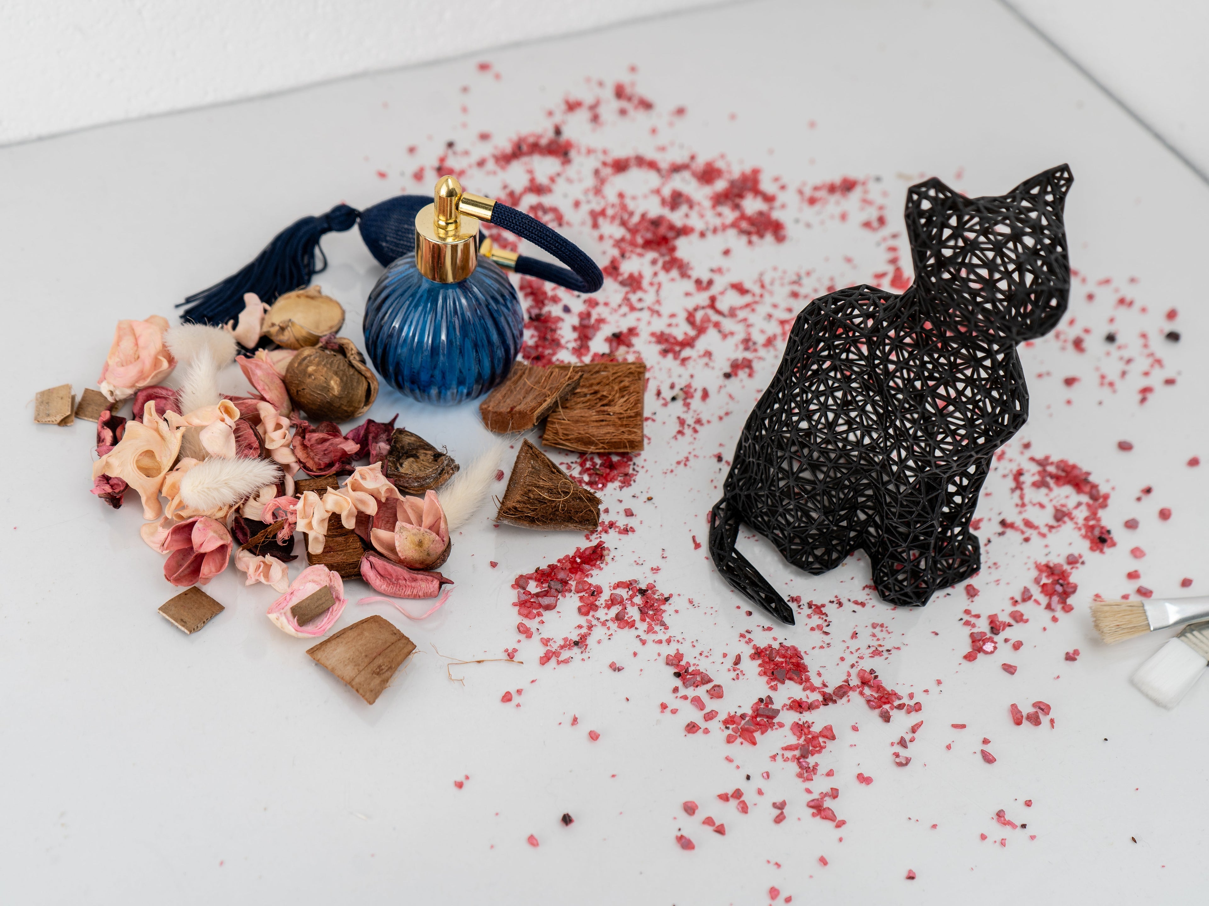 Unique Sitting Cat Figurine-2