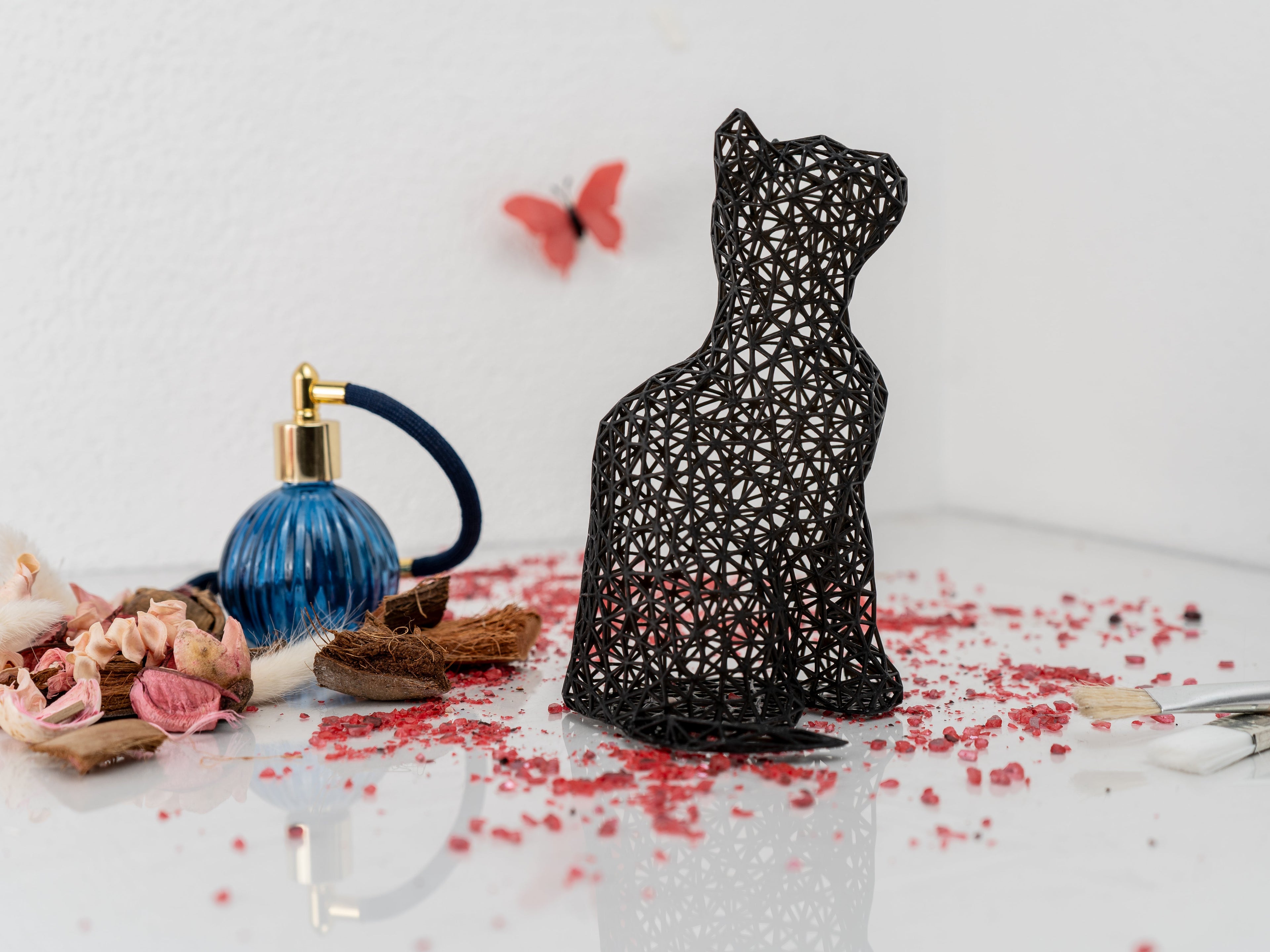 Unique Sitting Cat Figurine-1